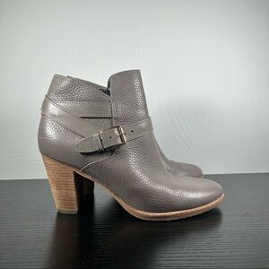 Cole Haan Women's Grey Pebbled Leather Booties size 6.5